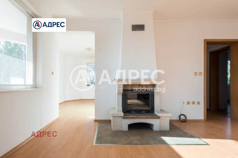 Продава КЪЩА, с. Юнец, област Варна, снимка 3 - Къщи - 53901087