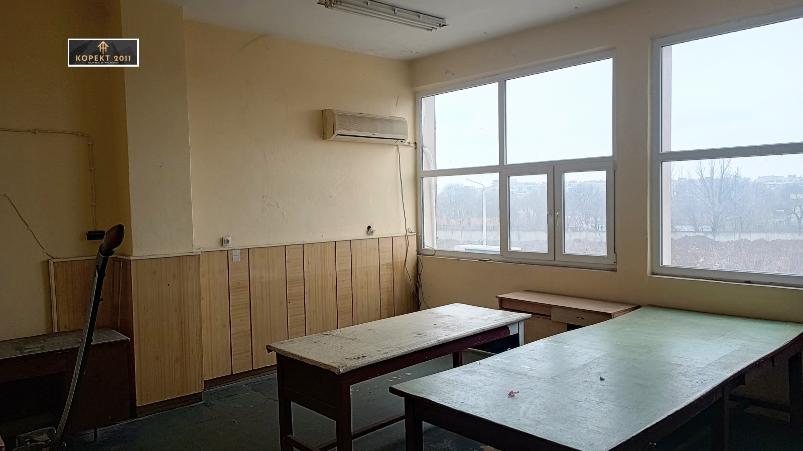 Продава ПРОМ. ПОМЕЩЕНИЕ, гр. Русе, Родина 1, снимка 2 - Производствени сгради - 53426741