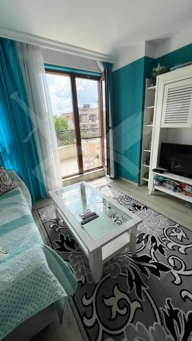 2 chambres k.k. Slantchev bryag, région Bourgas
