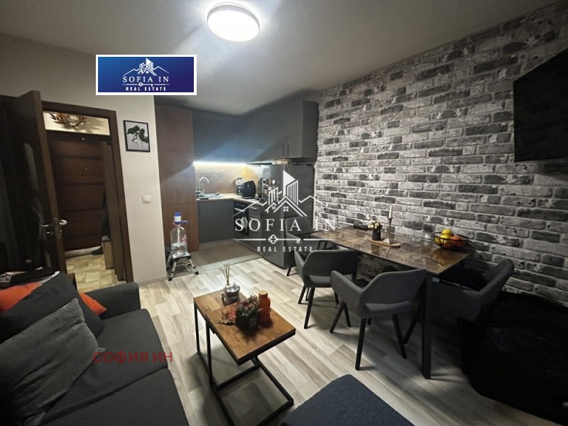 Продава 3-СТАЕН, гр. Благоевград, Освобождение, снимка 2 - Апартаменти - 52467905