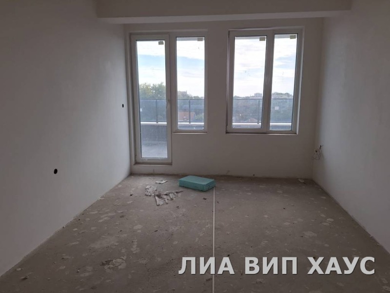 Продава 4-СТАЕН, гр. Пазарджик, Руски, снимка 9 - Aпартаменти - 47306348