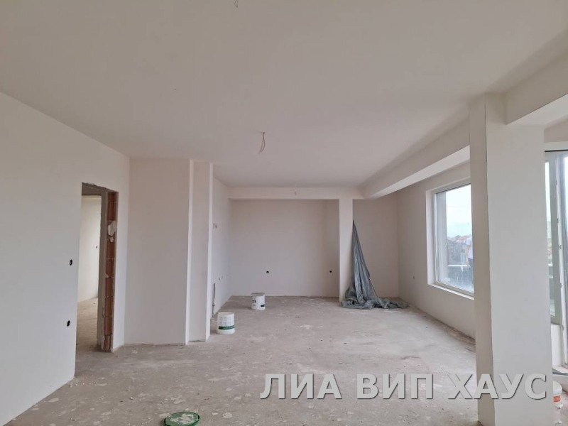 Продава 4-СТАЕН, гр. Пазарджик, Руски, снимка 6 - Aпартаменти - 47306348