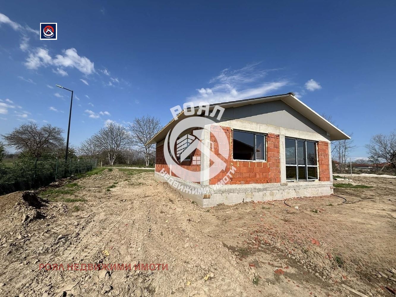 Продава КЪЩА, с. Оризари, област Пловдив, снимка 5 - Къщи - 54225101