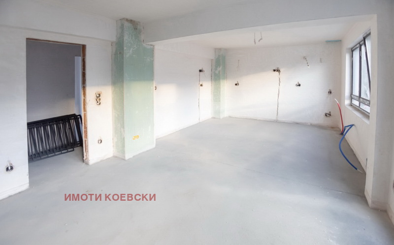 Продава 3-СТАЕН в град София, Дианабад - 137 кв.м / 420 000 € » 821 448.60 лв., ИМОТИ КОЕВСКИ