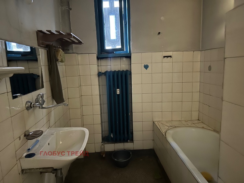 Продава 3-СТАЕН, гр. София, Докторски паметник, снимка 12 - Апартаменти - 53150085