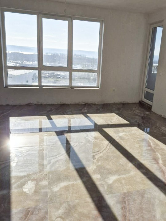 Продава 3-СТАЕН, гр. Варна, Владислав Варненчик 1