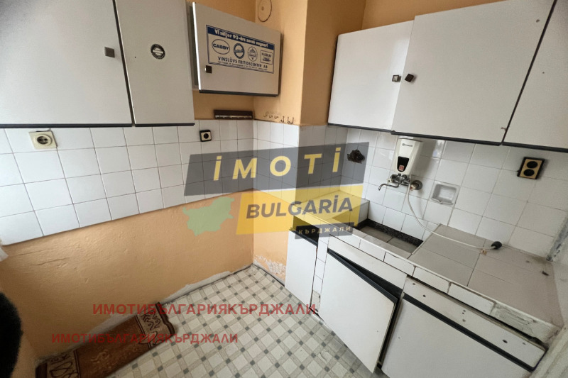 Продава  4-стаен град Кърджали , Боровец , 86 кв.м | 12506996 - изображение [6]