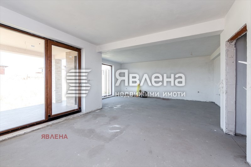 À venda  Casa região Sófia , Gurmazovo , 187 m² | 71082354 - imagem [8]