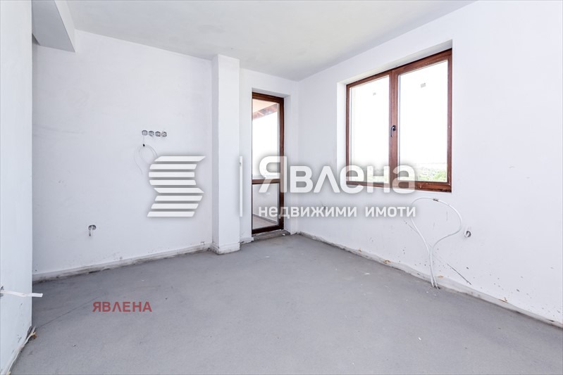 Продава КЪЩА, с. Гурмазово, област София област, снимка 13 - Къщи - 47390544