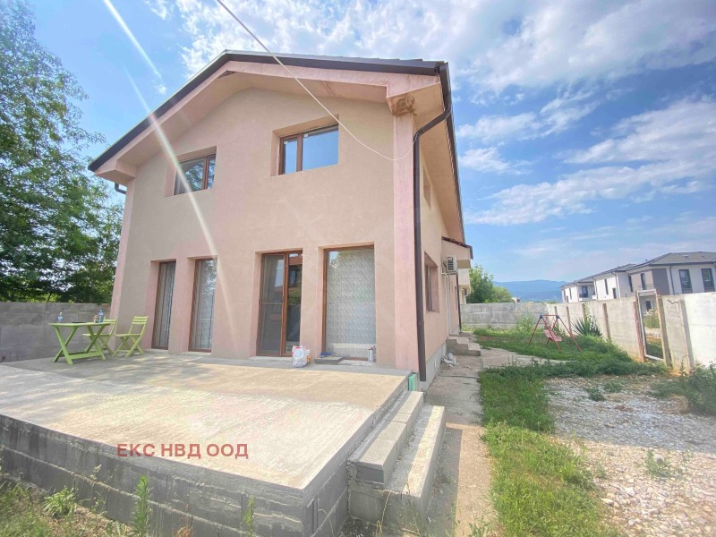 In vendita  Casa Plovdiv , Belomorski , 192 mq | 42388404