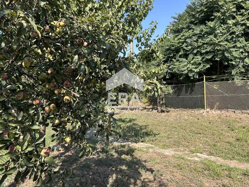 Продава КЪЩА, гр. Русе, в.з. Русофили, снимка 8 - Къщи - 55693240