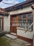Продава КЪЩА, град Добрич, Център • 55000 € / 107570.65 лв. • 52205403 1