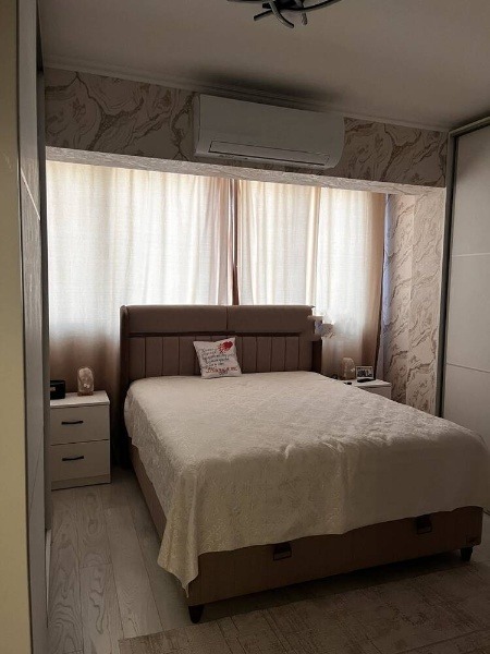 Продава 2-СТАЕН, гр. Бургас, област Бургас, снимка 2 - Апартаменти - 52629050