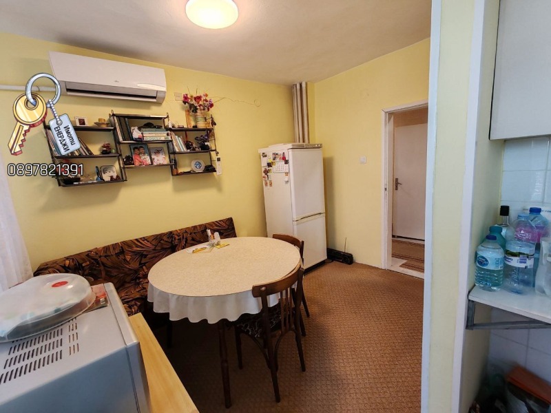 Eladó  2 hálószobás Lovecs , Sirok centar , 120 négyzetméter | 27641705 - kép [3]