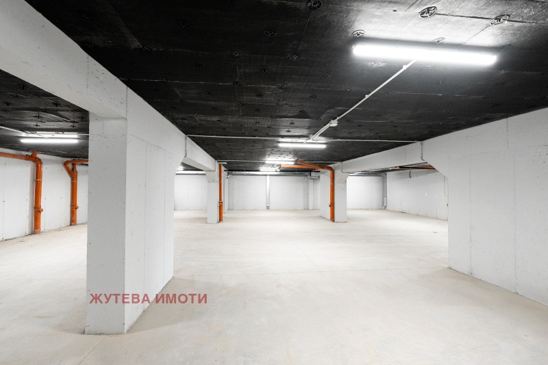 Продава  3-стаен област Пловдив , гр. Карлово , 119 кв.м | 24018205 - изображение [16]