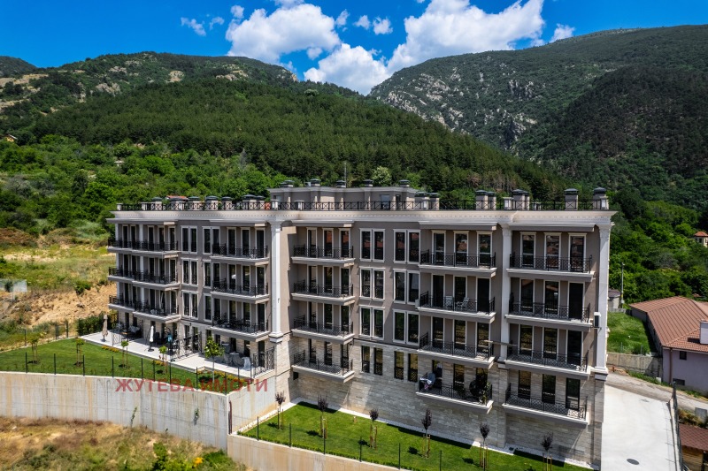 Продава  3-стаен област Пловдив , гр. Карлово , 119 кв.м | 24018205 - изображение [12]