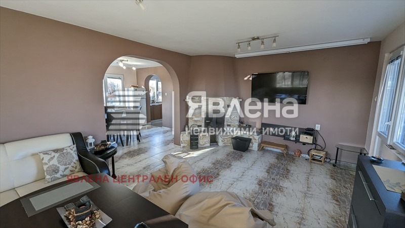 Продава КЪЩА, с. Драговищица, област София област, снимка 10 - Къщи - 53238201