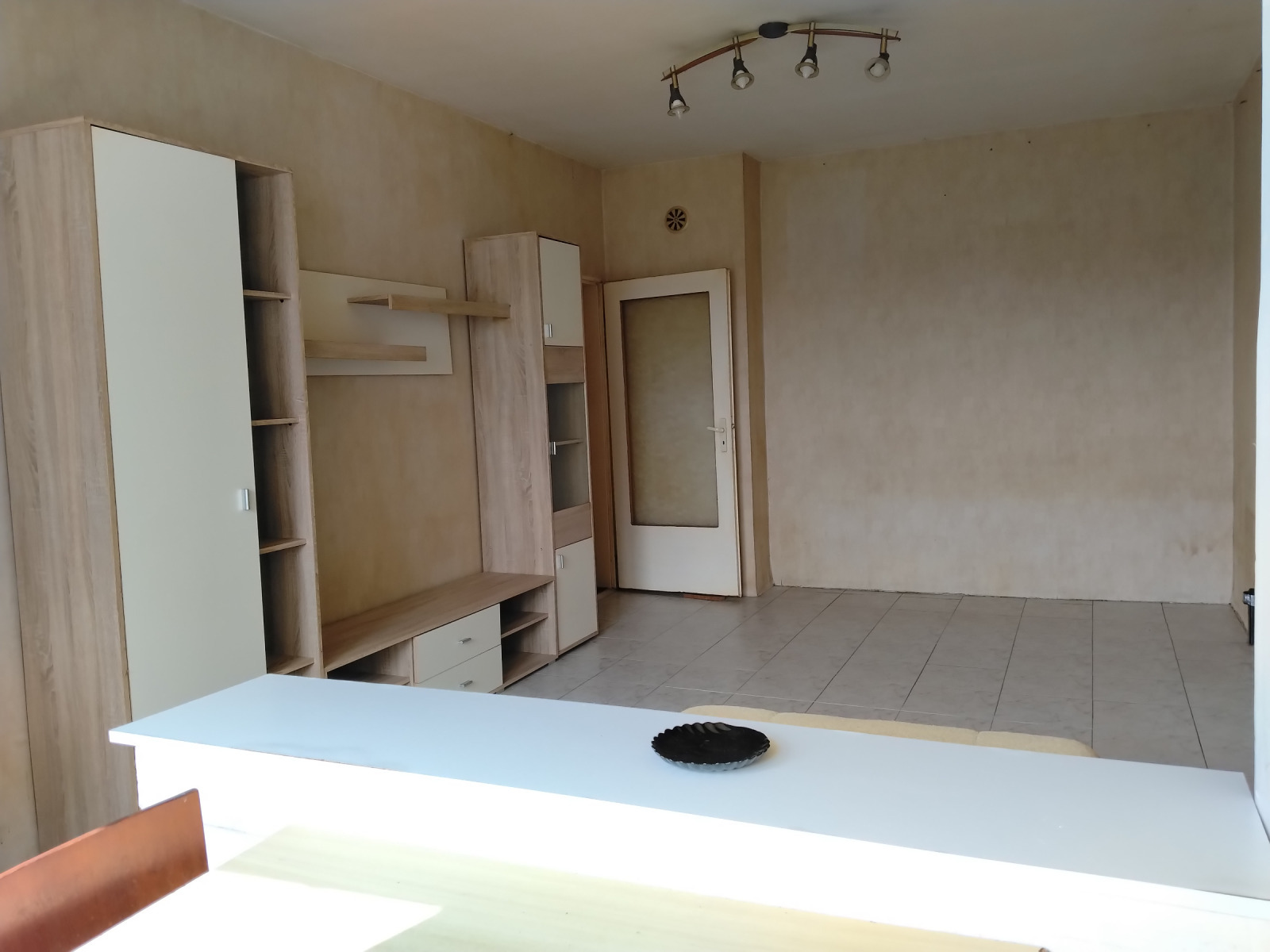 Продава 1-СТАЕН, гр. София, Люлин 7, снимка 2 - Апартаменти - 56039634