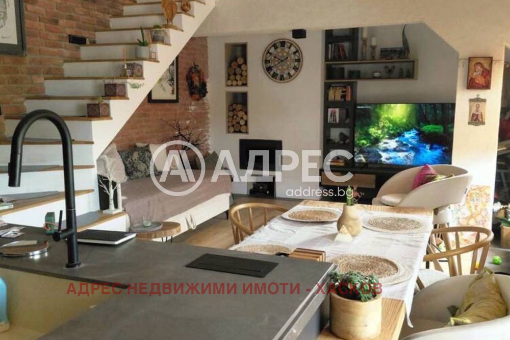 Продава МЕЗОНЕТ, гр. Хасково, Център, снимка 2 - Апартаменти - 53959008