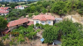 σπίτι Υσοικα, περιοχή Κιουστεντίλ