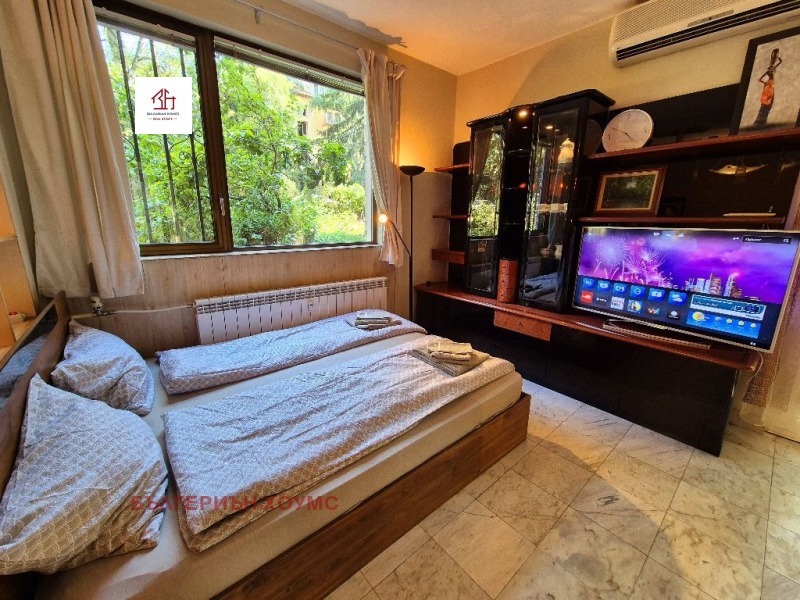 Продава 2-СТАЕН, гр. София, Лозенец, снимка 2 - Апартаменти - 53062429