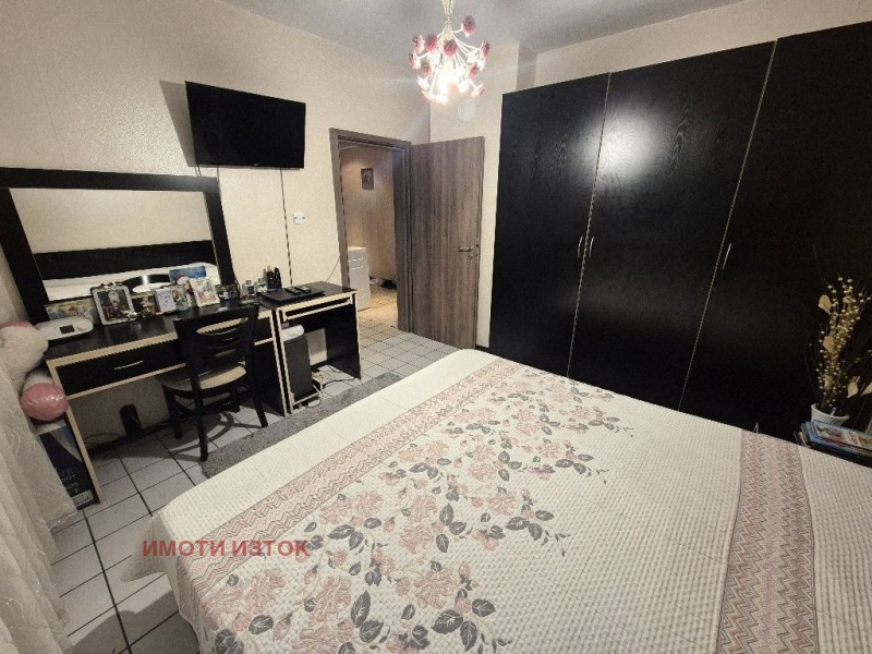 À venda  1 quarto Pernik , Iztok , 65 m² | 50152477 - imagem [5]