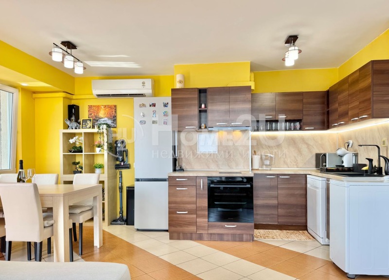 Продава  3-стаен град Бургас , Зорница , 117 кв.м | 42408134 - изображение [4]