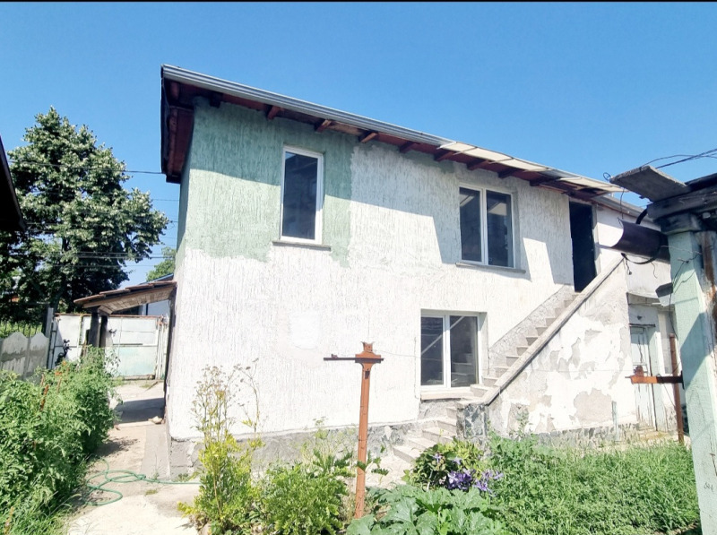 Продава КЪЩА, гр. София, Левски В, снимка 16 - Къщи - 46593344