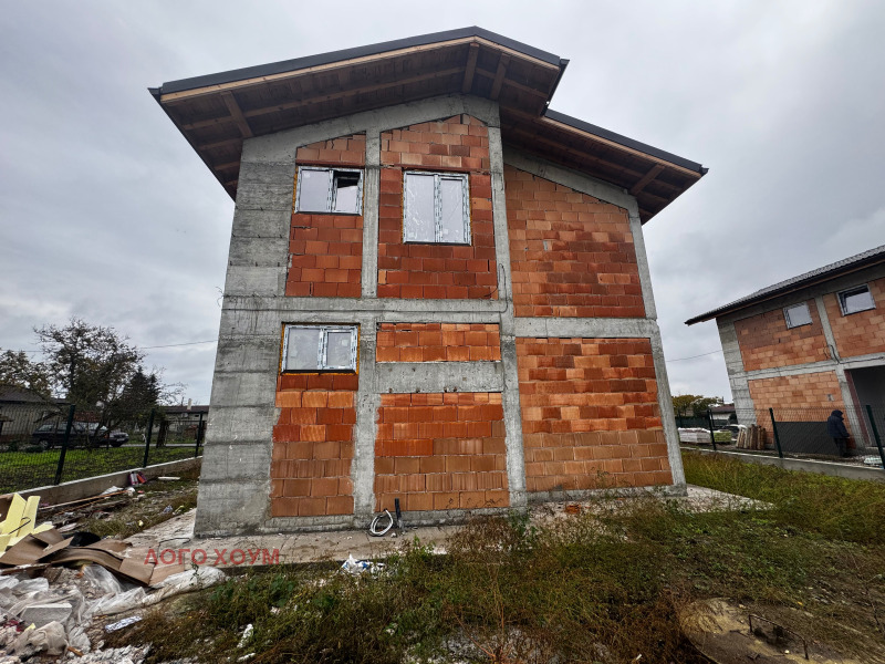 Продава КЪЩА, с. Плачидол, област Добрич, снимка 5 - Къщи - 52328491