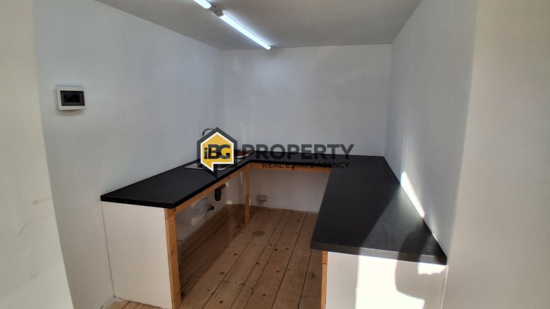 Продава КЪЩА, с. Аврен, област Варна, снимка 9 - Къщи - 52468519