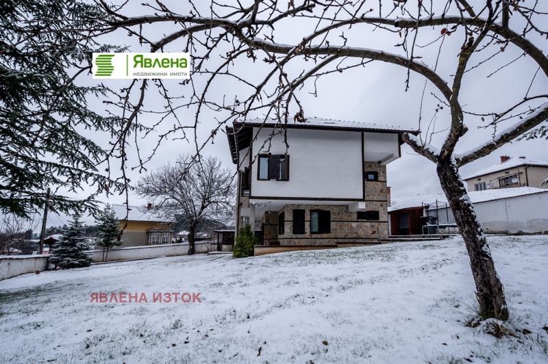 Продава КЪЩА, гр. Годеч, област София област, снимка 2 - Къщи - 53282758