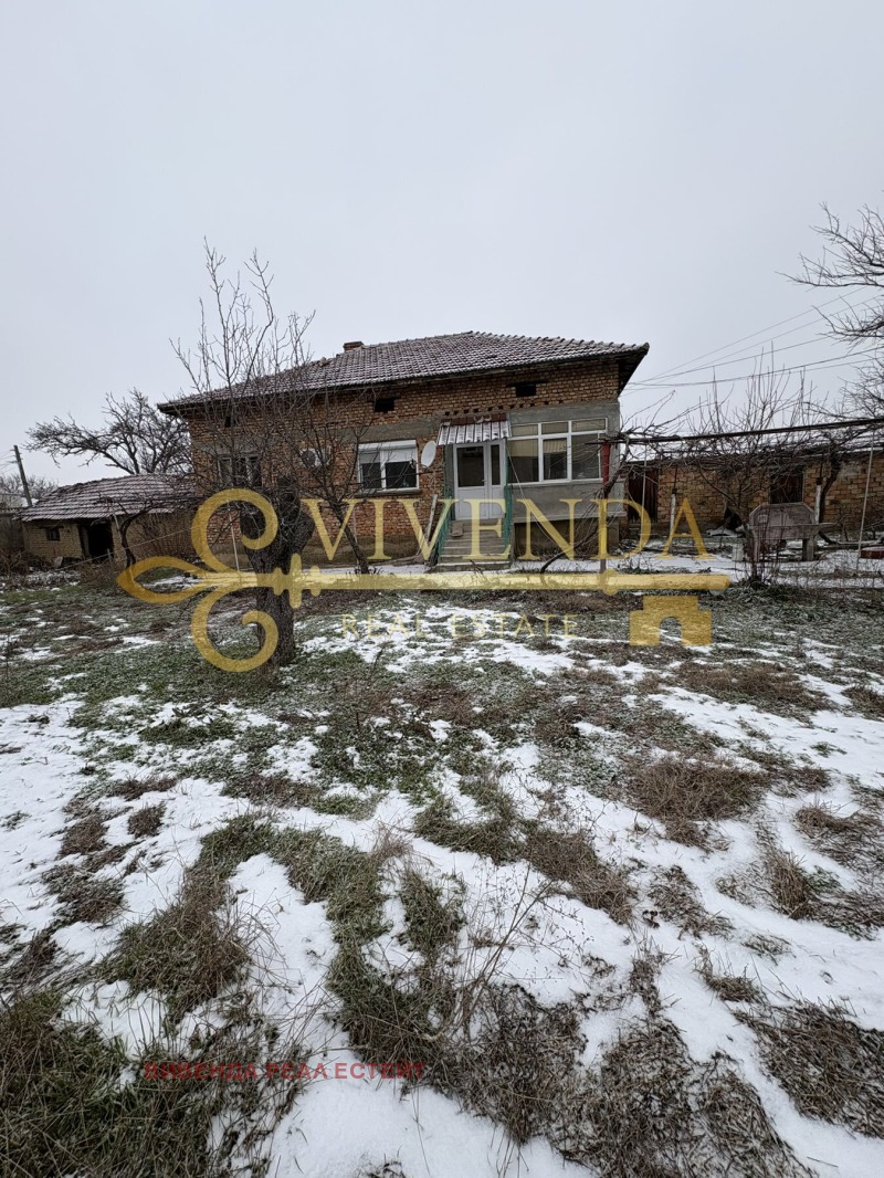 Продава КЪЩА, с. Биволаре, област Плевен