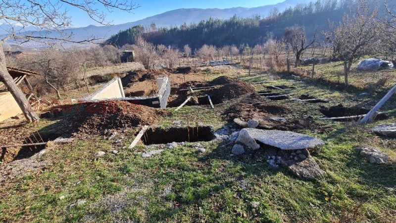 Продава ПАРЦЕЛ, с. Горна Брестница, област Кюстендил, снимка 2 - Парцели - 53008566