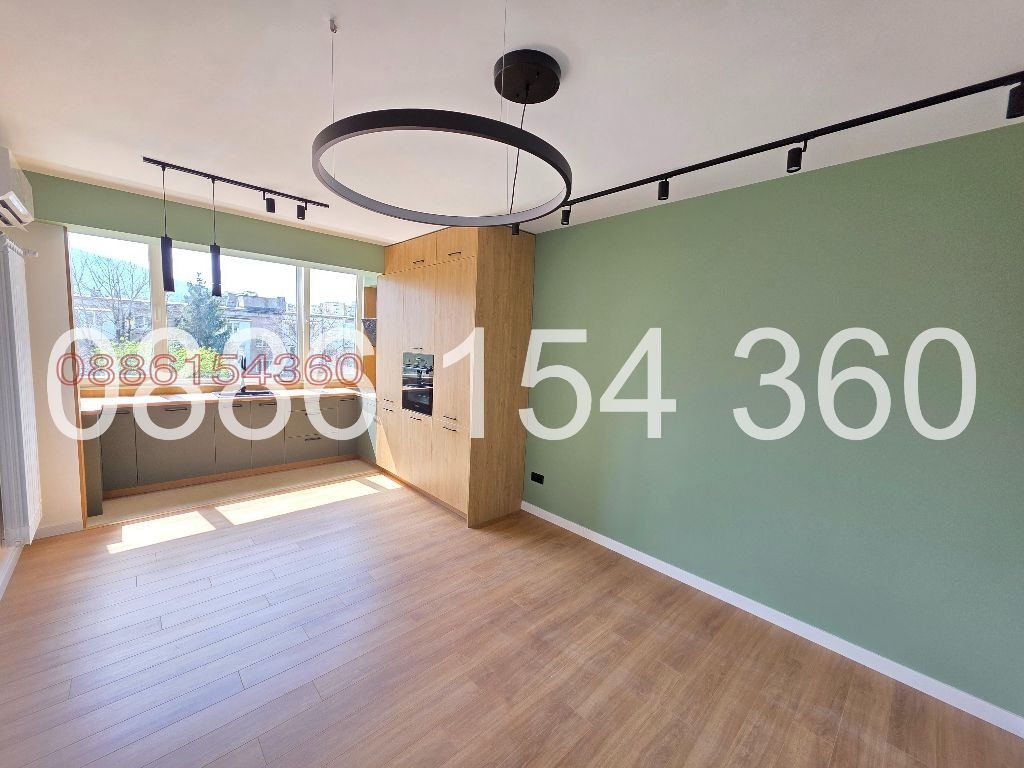 Продава 3-СТАЕН, гр. София, Красно село