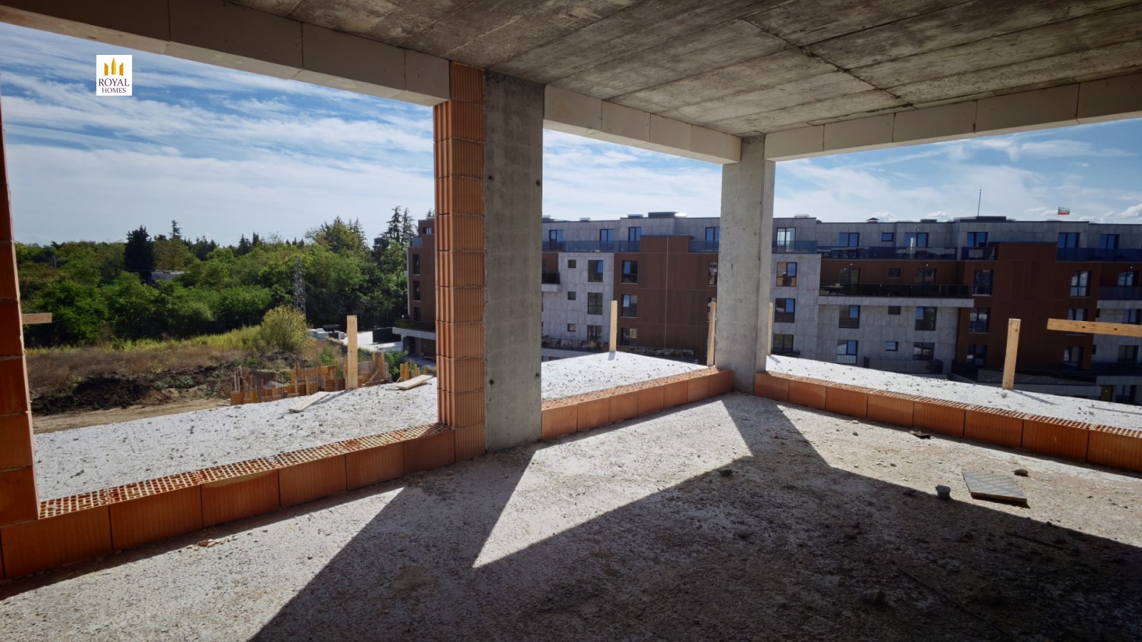 Продава 4-СТАЕН, гр. Бургас, Сарафово, снимка 2 - Апартаменти - 56224375