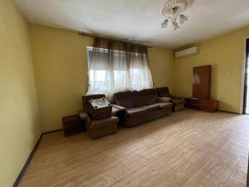 In vendita  2 camere da letto Dobrich , Tsentar , 87 mq | 15563532 - Immagine [2]