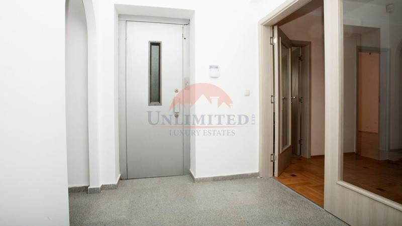 Продава 4-СТАЕН, гр. София, Изток, снимка 9 - Апартаменти - 55781502