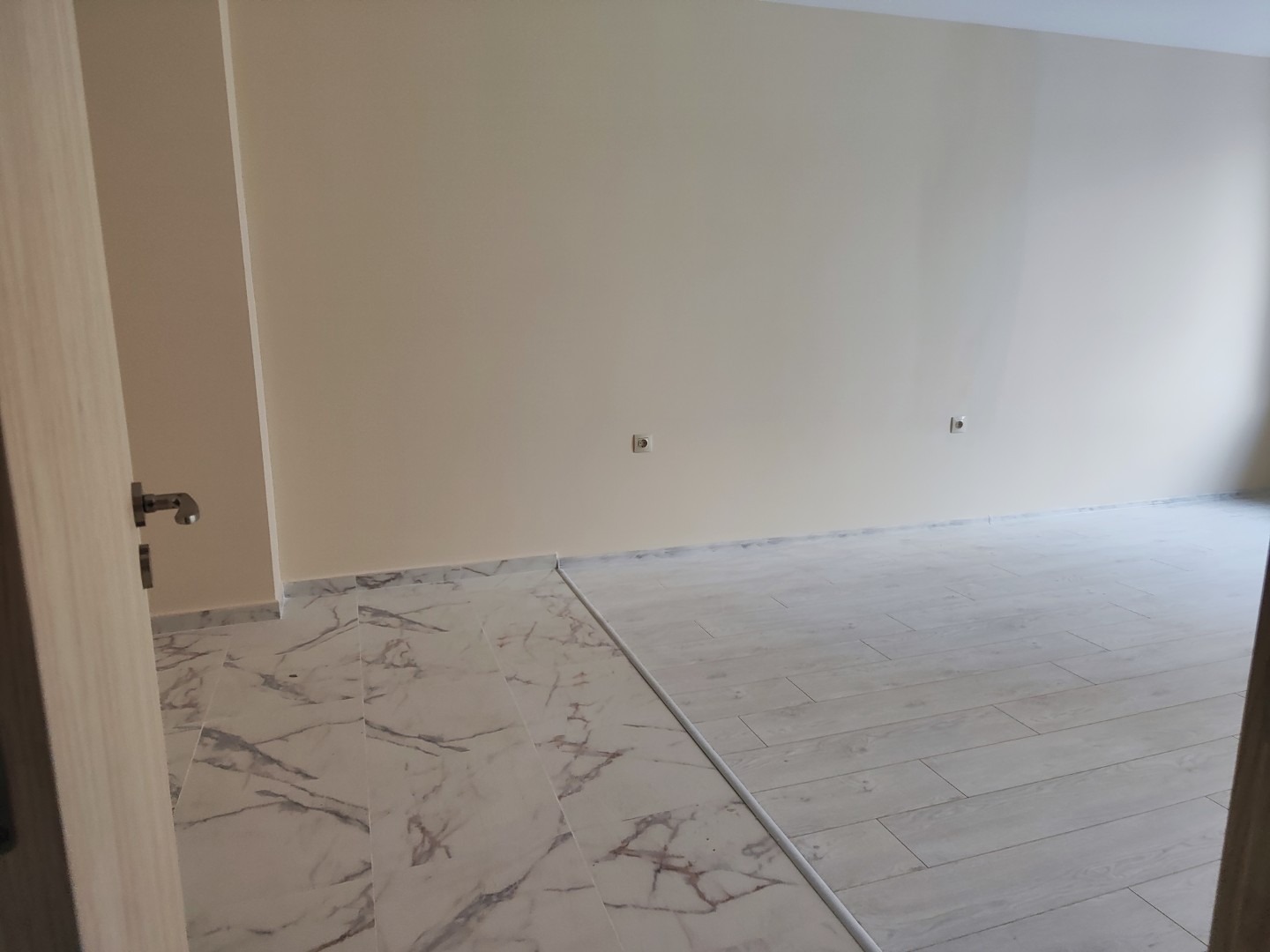 Продава 2-СТАЕН, гр. Поморие, област Бургас, снимка 2 - Апартаменти - 53277119