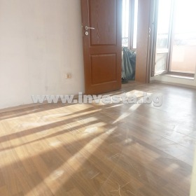 1 chambre Sadiiski, Plovdiv