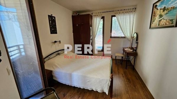 Myytävänä  1 makuuhuone Burgasin alue , Sveti Vlas , 63 neliömetriä | 98536098 - kuva [6]
