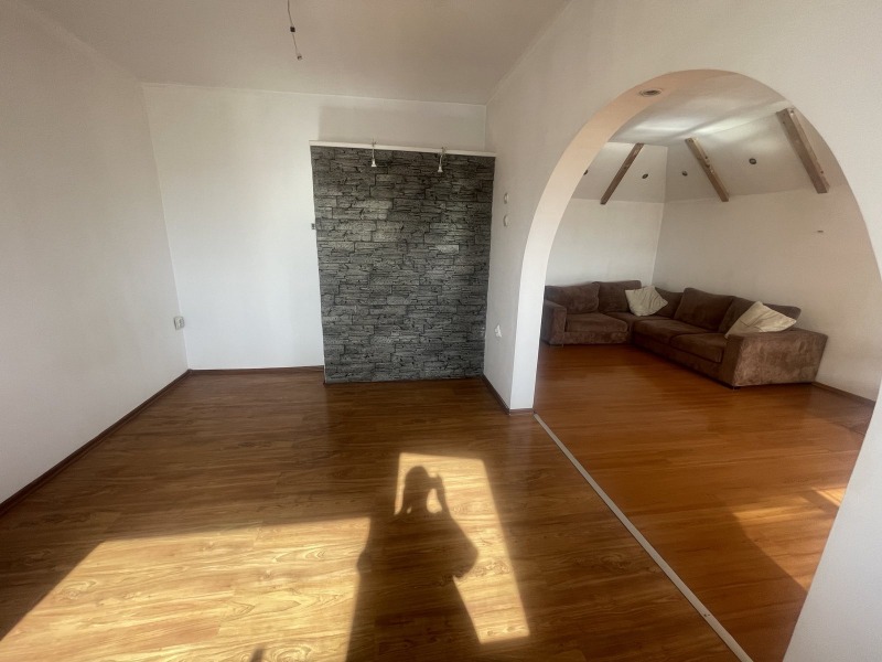 Продава  3-стаен град София , Банишора , 75 кв.м | 96613451 - изображение [3]