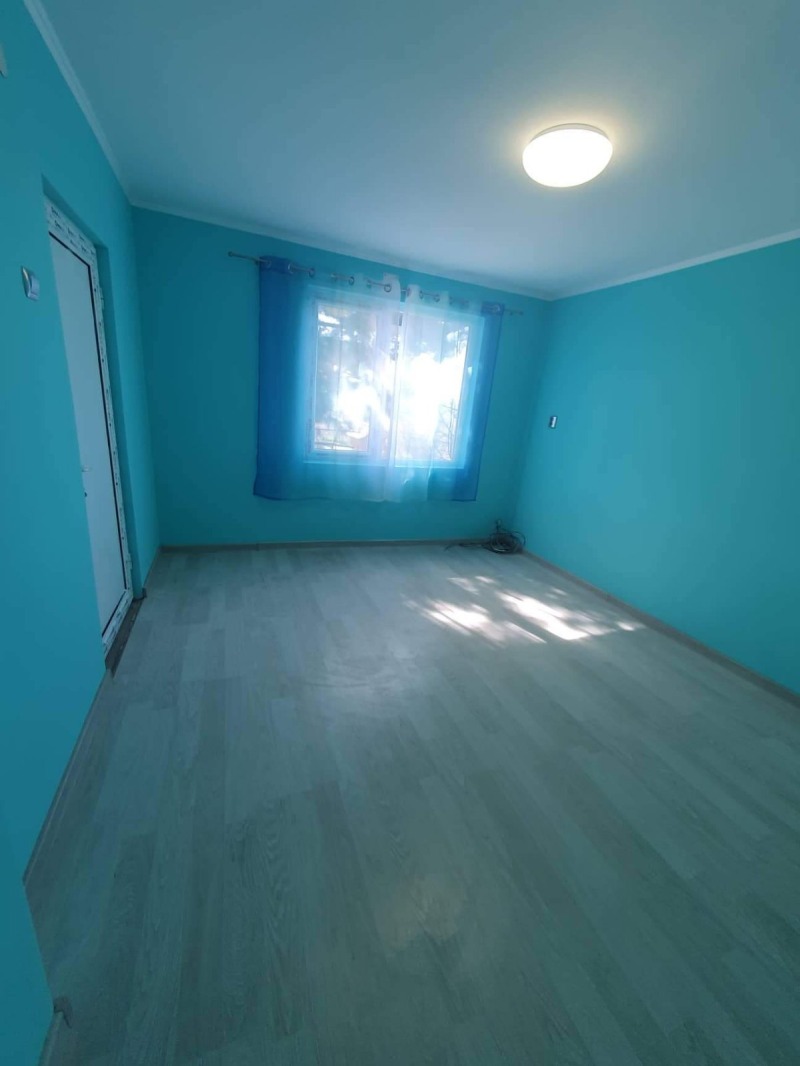 Eladó  Ház régió Veliko Tarnovo , Kozlovec , 142 négyzetméter | 30512876 - kép [3]