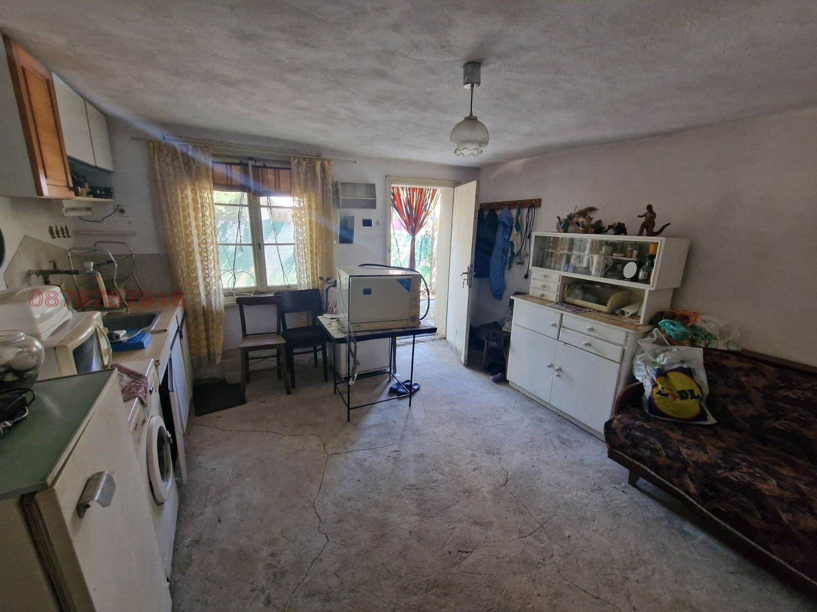 Продава КЪЩА, с. Блажиево, област Кюстендил, снимка 6 - Къщи - 54037164