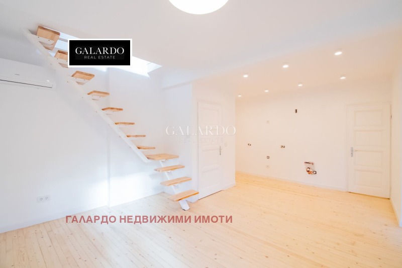 Продава 3-СТАЕН, гр. София, Център, снимка 4 - Апартаменти - 53002402