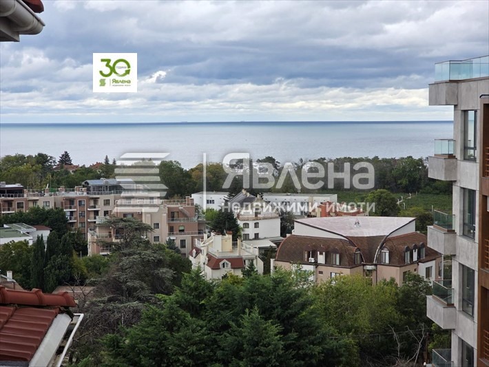 Продава 3-СТАЕН, гр. Варна, к.к. Св.Св. Константин и Елена