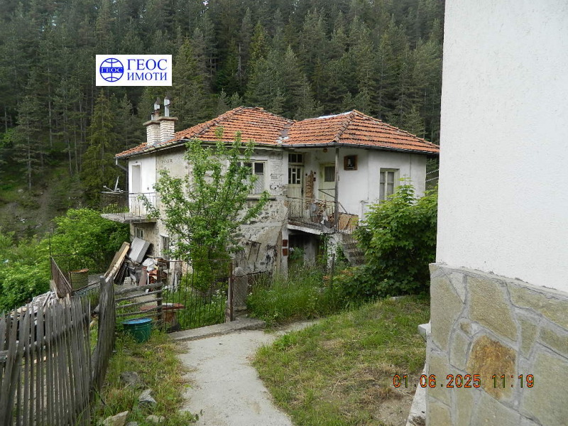 Продава  Къща област Смолян , с. Виево , 160 кв.м | 51512693