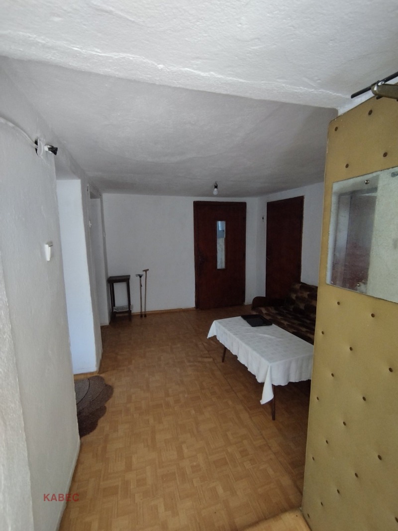 Продава КЪЩА, с. Брестовица, област Пловдив, снимка 6 - Къщи - 52696829