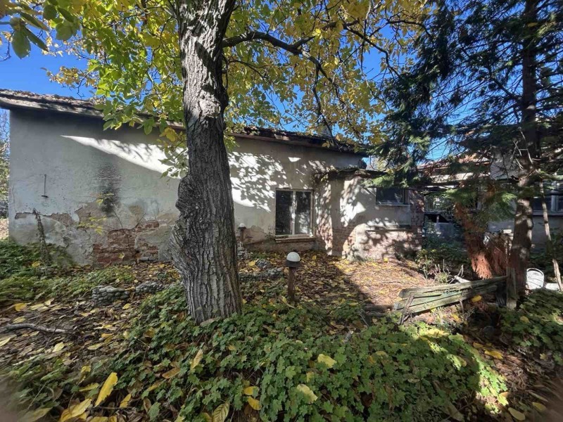 Продава КЪЩА, гр. София, с. Доброславци, снимка 6 - Къщи - 52826502