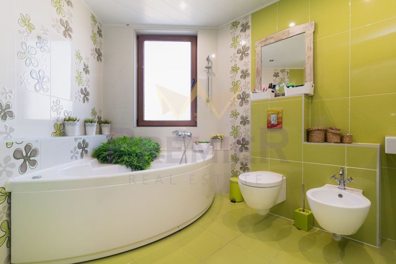 Продава КЪЩА, гр. Варна, м-т Зеленика, снимка 10 - Къщи - 53031657