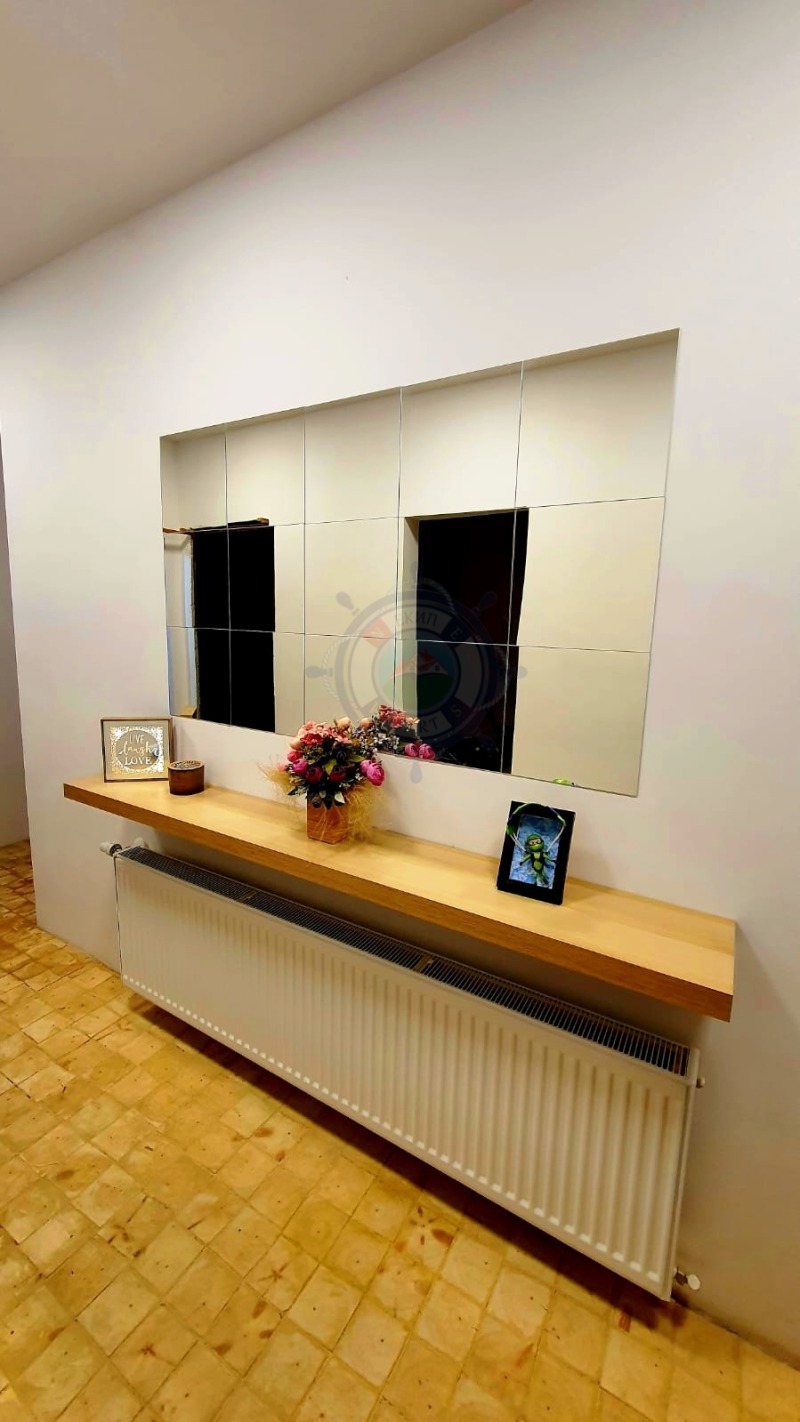 Продава КЪЩА, с. Средно село, област Варна, снимка 14 - Къщи - 53492884